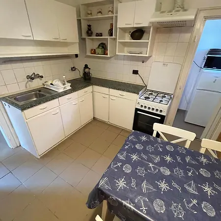 Anna Es Sara Apartment *