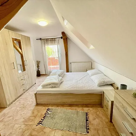 Anna Es Sara Apartament