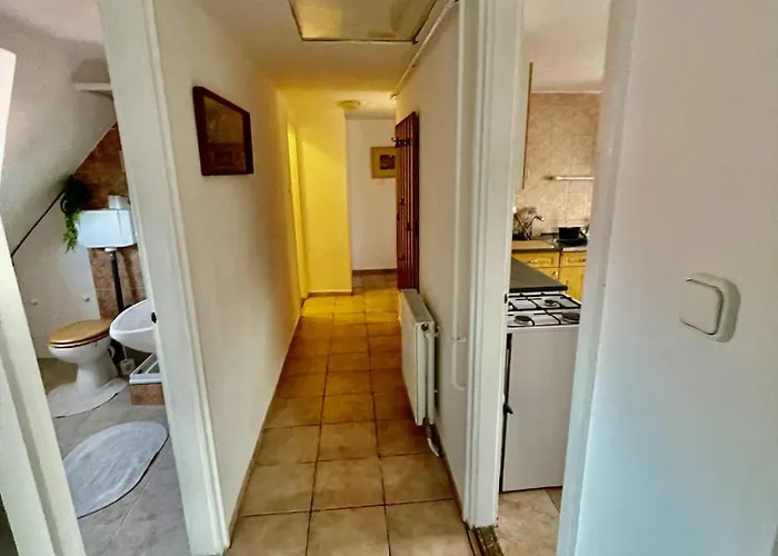 Apartament Anna Es Sara *