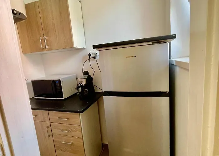 Apartament Anna Es Sara *