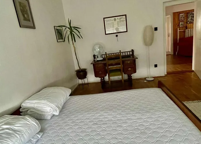Apartament Anna Es Sara